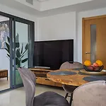 דירה Kronos Dream בנידורם